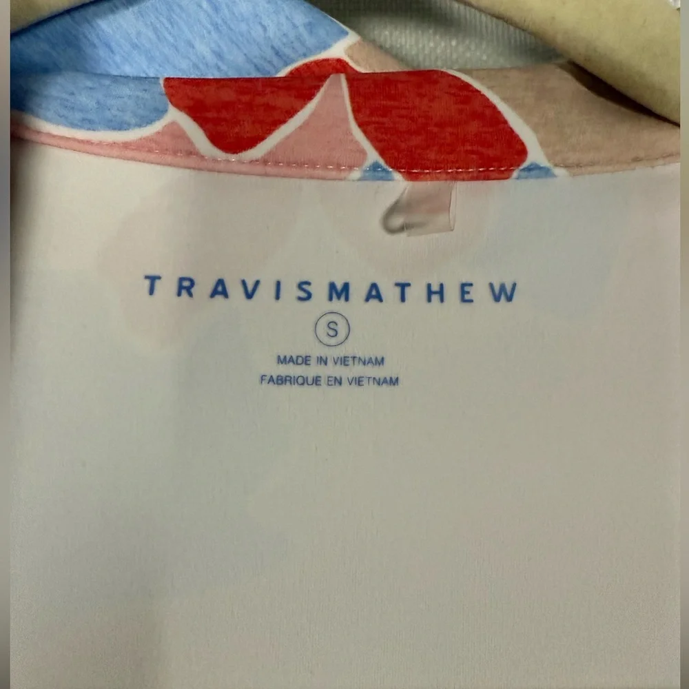 Travis Mathew Boxy Cropped Pink Blue Deco District Polo Shirt Size Small - Picture 6 of 8